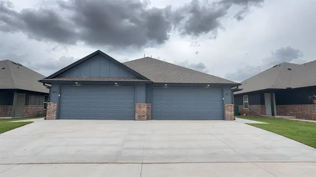 Photo 2 — 11508 University Drive, Oklahoma City, OK 73114