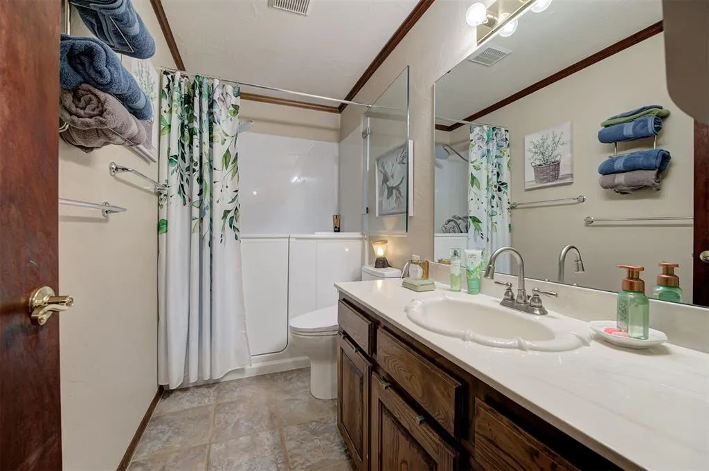 Photo 41 — 6908 NW 129th Street, Oklahoma City, OK 73142