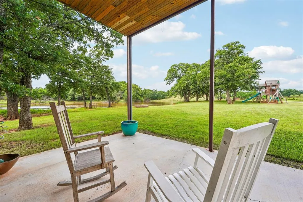 Photo 2 — 35292 Little River Road, Tecumseh, OK 74873