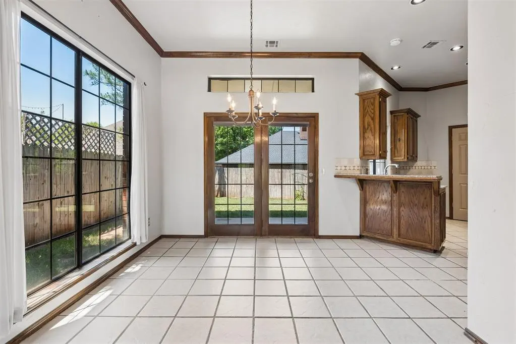 Photo 14 — 1809 Courtney Lane, Edmond, OK 73013