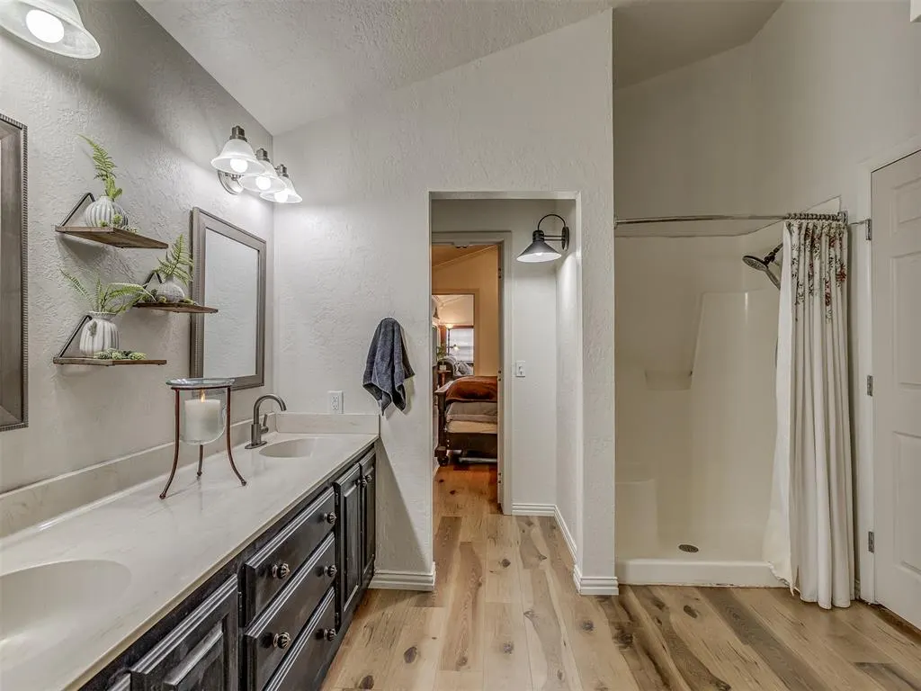 Photo 25 — 7408 Antlers Drive, Marlow, OK 73055