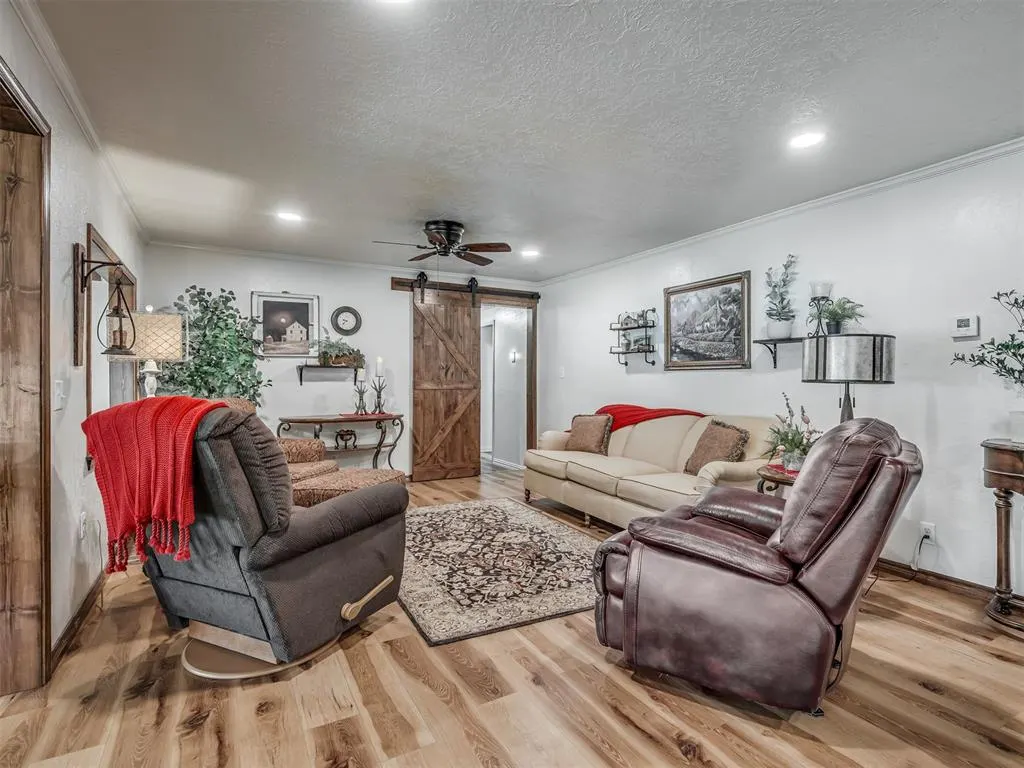 Photo 16 — 7408 Antlers Drive, Marlow, OK 73055
