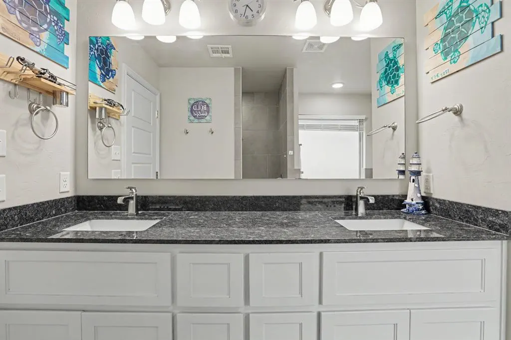 Photo 14 — 6124 Oxnard Street, Edmond, OK 73034