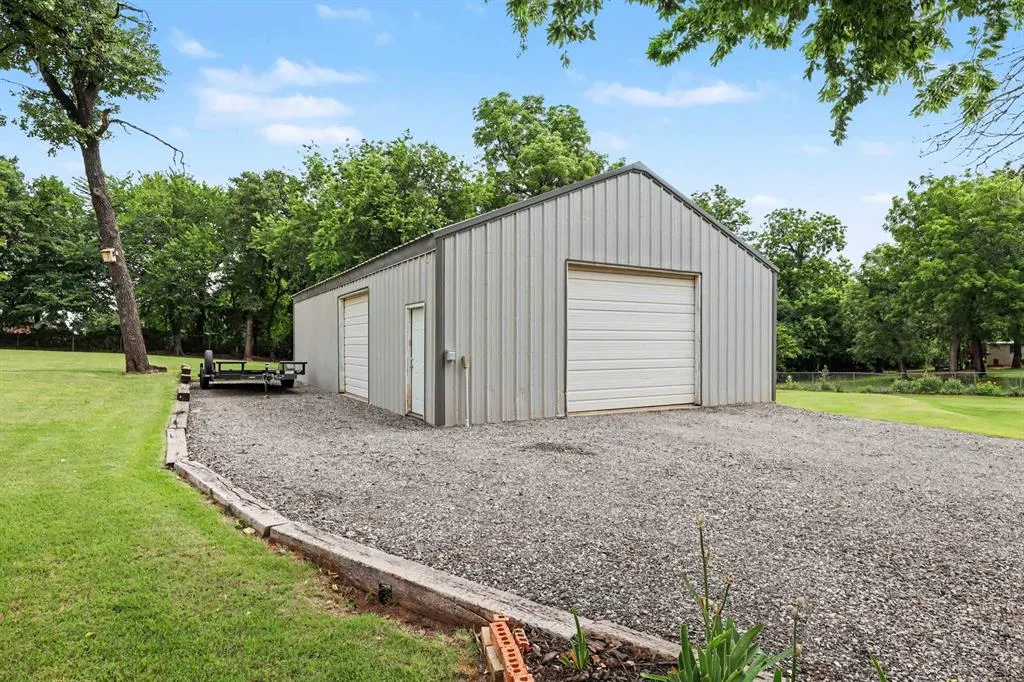 Photo 27 — 2382 County Road 1205, Blanchard, OK 73010