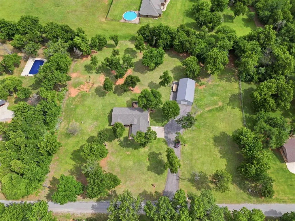 Photo 30 — 2382 County Road 1205, Blanchard, OK 73010