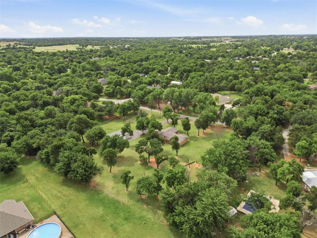 Photo 33 — 2382 County Road 1205, Blanchard, OK 73010
