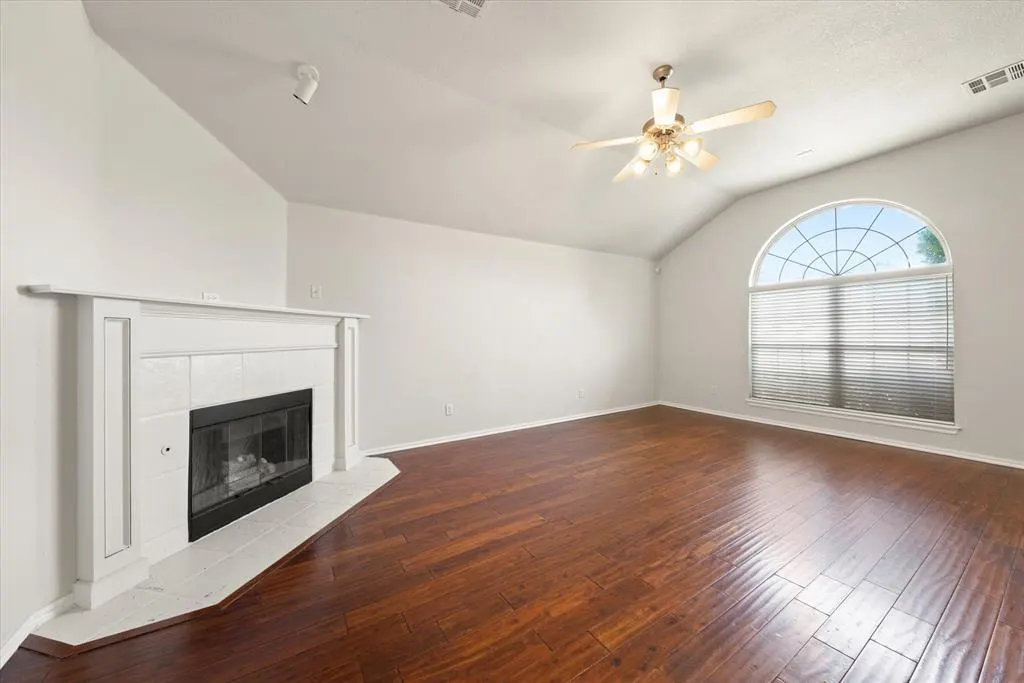 Photo 11 — 1975 Pleasant Ridge Court, Edmond, OK 73012