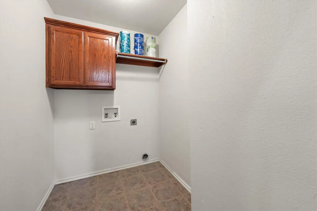 Photo 36 — 1975 Pleasant Ridge Court, Edmond, OK 73012