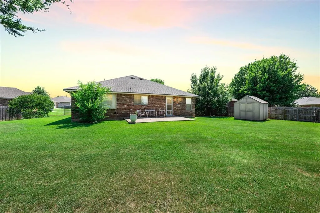 Photo 39 — 1975 Pleasant Ridge Court, Edmond, OK 73012