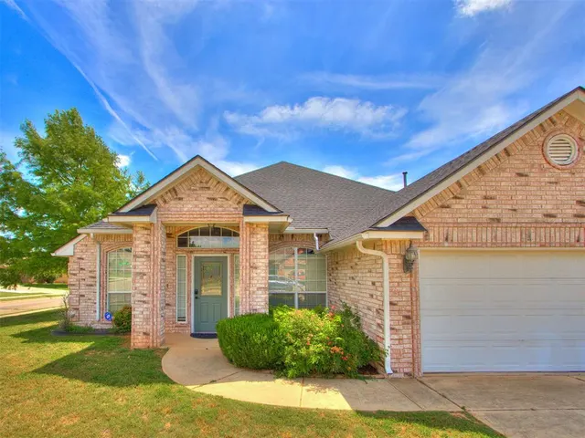 Photo 6 — 2321 SW 94th Terrace, Oklahoma City, OK 73159