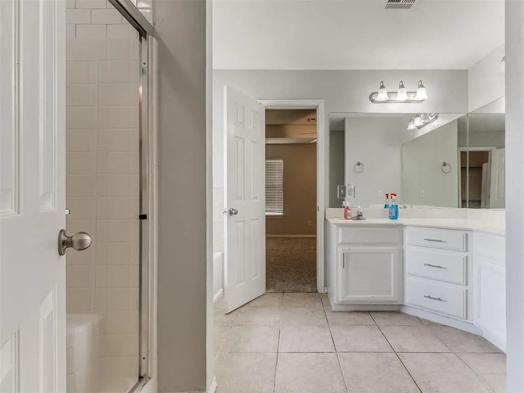Photo 19 — 2321 SW 94th Terrace, Oklahoma City, OK 73159