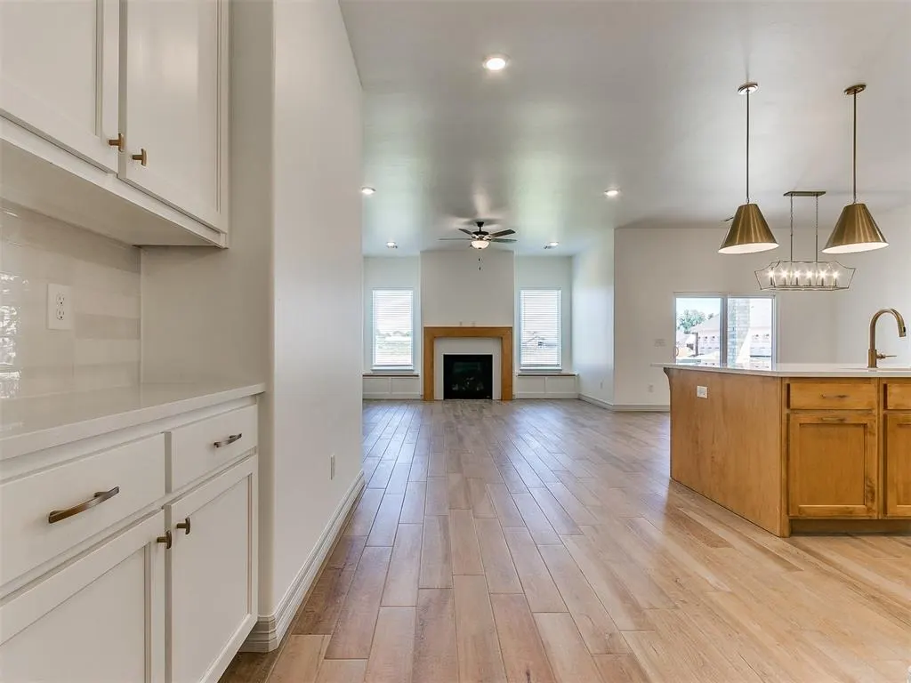 Photo 10 — 7712 Woods Edge Way, Yukon, OK 73099