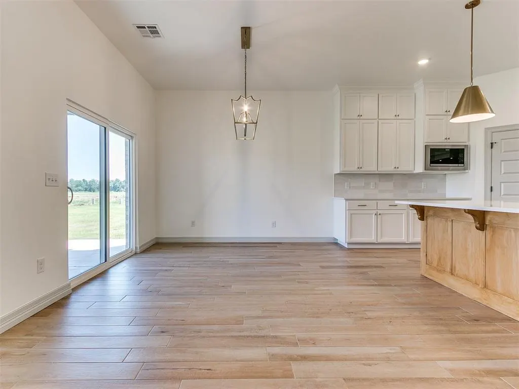Photo 16 — 7712 Woods Edge Way, Yukon, OK 73099