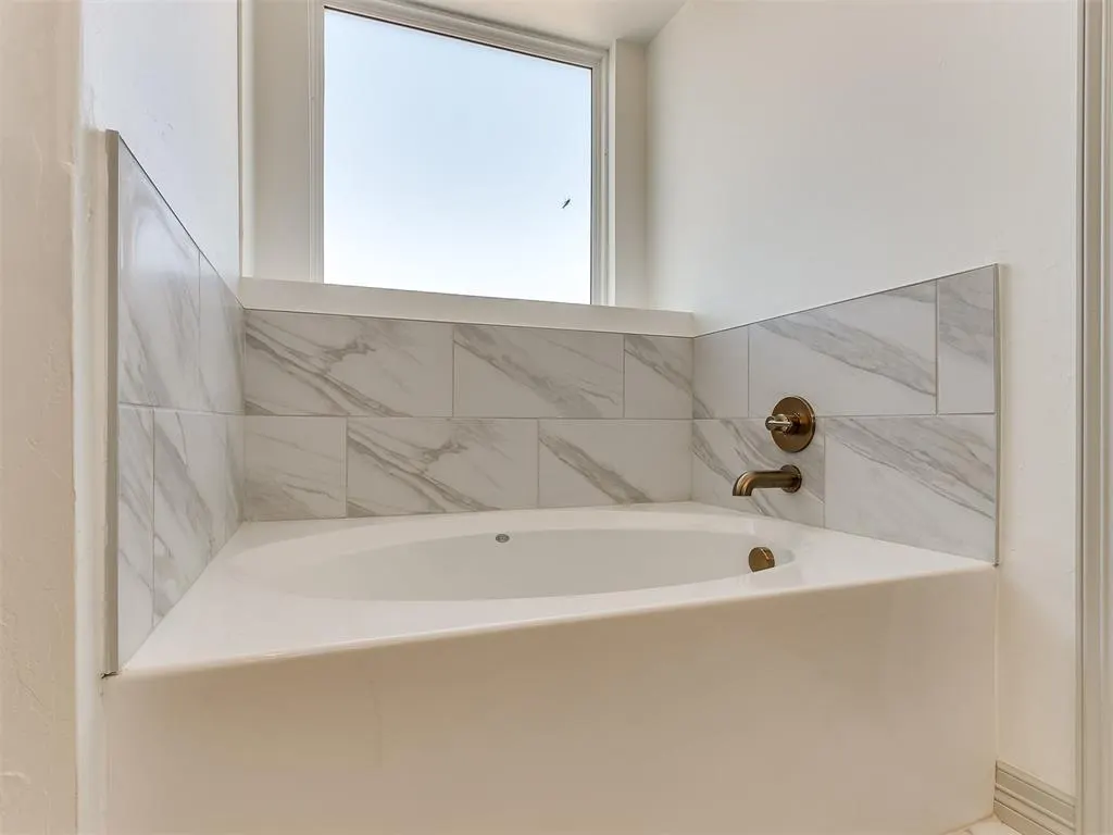 Photo 27 — 7712 Woods Edge Way, Yukon, OK 73099