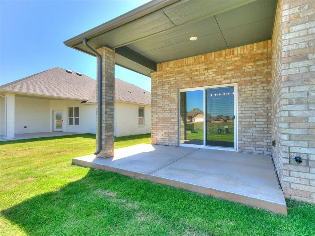 Photo 43 — 7712 Woods Edge Way, Yukon, OK 73099