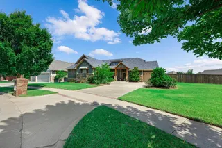 Sold home at 8409 NW 134th Street