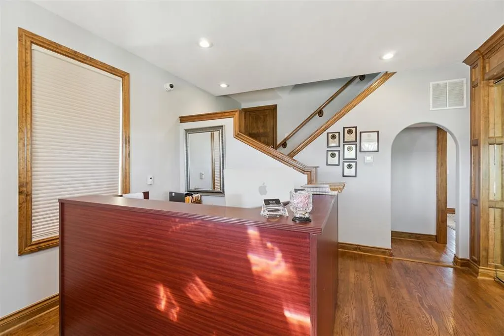 Photo 4 — 1123 NW 14th Street, Oklahoma City, OK 73106