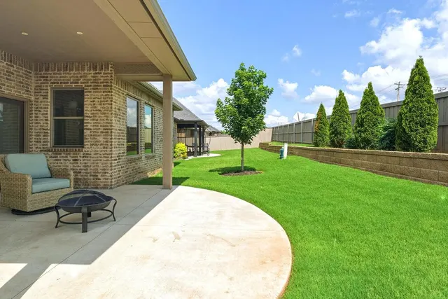 Photo 6 — 620 Timberbrook Drive, Norman, OK 73069