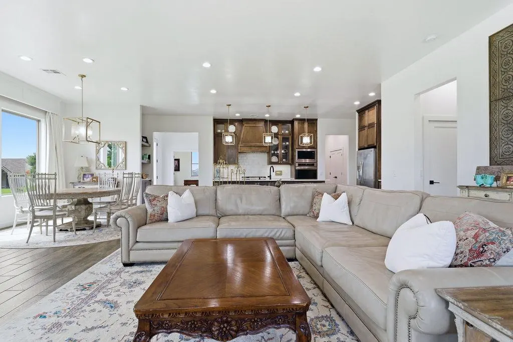 Photo 16 — 620 Timberbrook Drive, Norman, OK 73069
