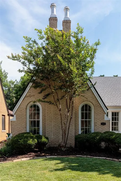 Photo 7 — 213 NW 35th Street, Oklahoma City, OK 73118