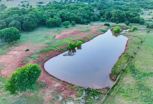 Photo 4 — 27335 E 1680 County Road, Elmore City, OK 73433