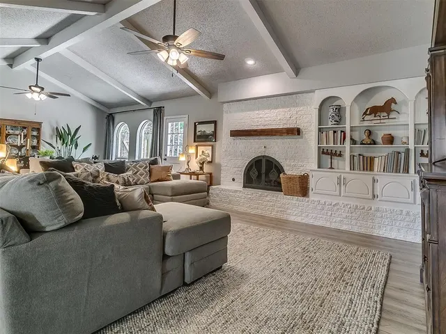 Photo 8 — 11212 NW 112th Street, Yukon, OK 73099