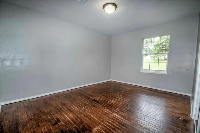 Photo 7 — 100 S Iowa Avenue, Chandler, OK 74834