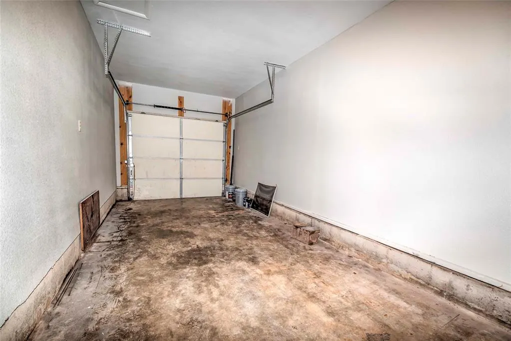 Photo 19 — 100 S Iowa Avenue, Chandler, OK 74834