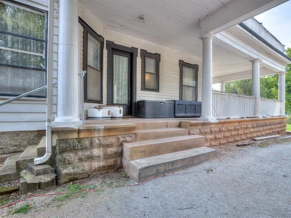 Photo 46 — 1016 W Warner Avenue, Guthrie, OK 73044