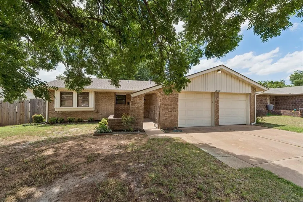 Photo 4 — 517 Willow Ridge Place, Edmond, OK 73003