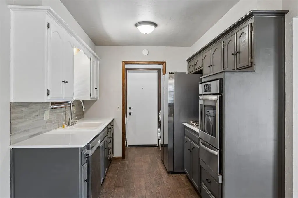 Photo 14 — 517 Willow Ridge Place, Edmond, OK 73003