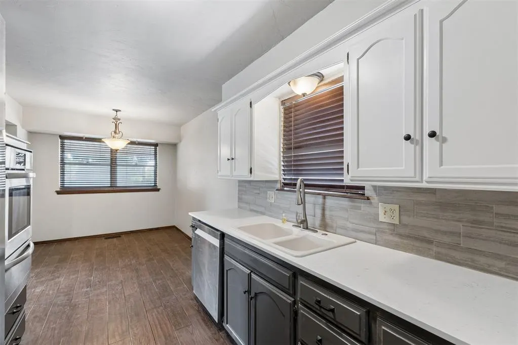 Photo 17 — 517 Willow Ridge Place, Edmond, OK 73003
