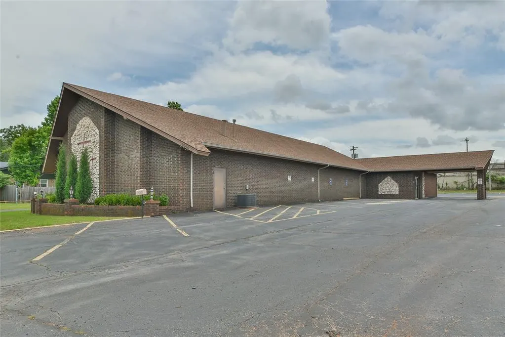 Photo 30 — 3930 SE 27th Street, Del City, OK 73115