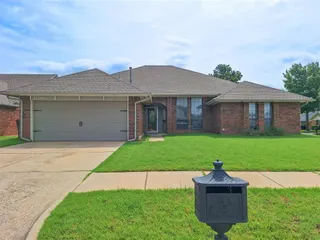 Sold home at 11900 Blueway Avenue