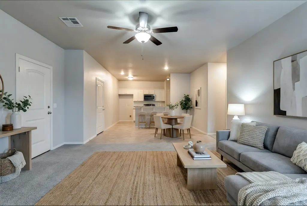 Photo 7 — 608 N 5th Street 608-610, Cashion, OK 73016