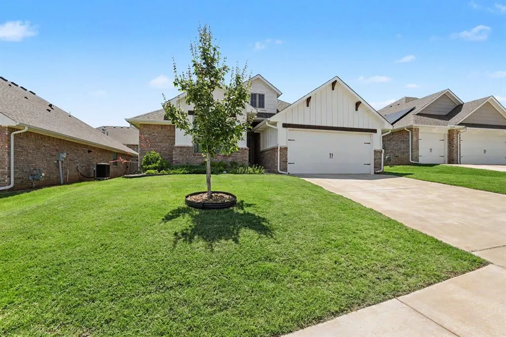 Photo 2 — 5225 Skylar Rae Road, Edmond, OK 73034