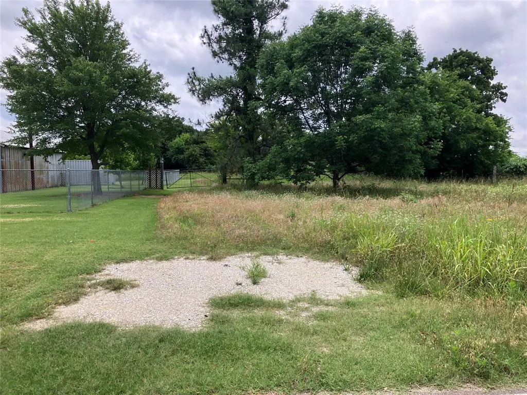 Photo 6 — E Wilshire Boulevard, Jones, OK 73049