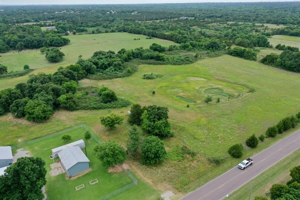 Photo 21 — E Wilshire Boulevard, Jones, OK 73049