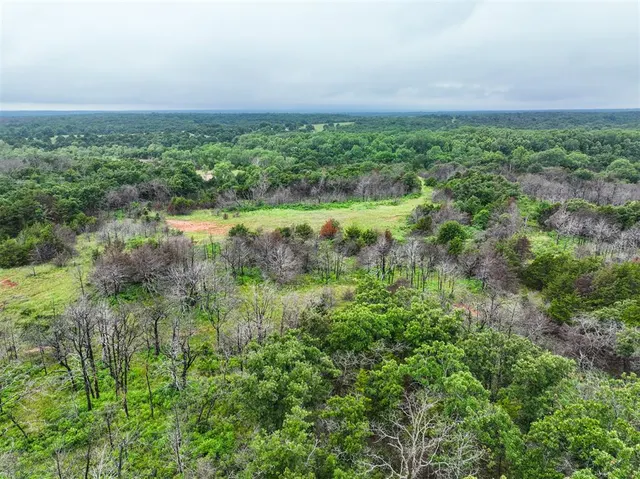 Photo 5 — 800558 S 3290 Road, Wellston, OK 74881