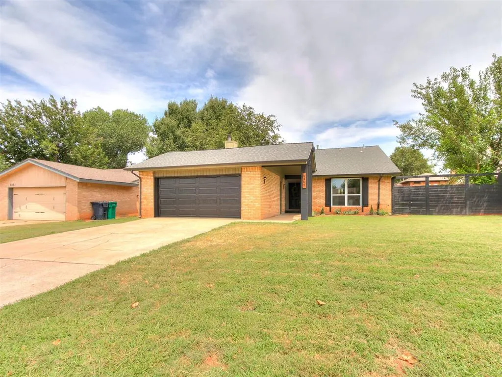 Photo 24 — 2401 Appleway Street, Edmond, OK 73013