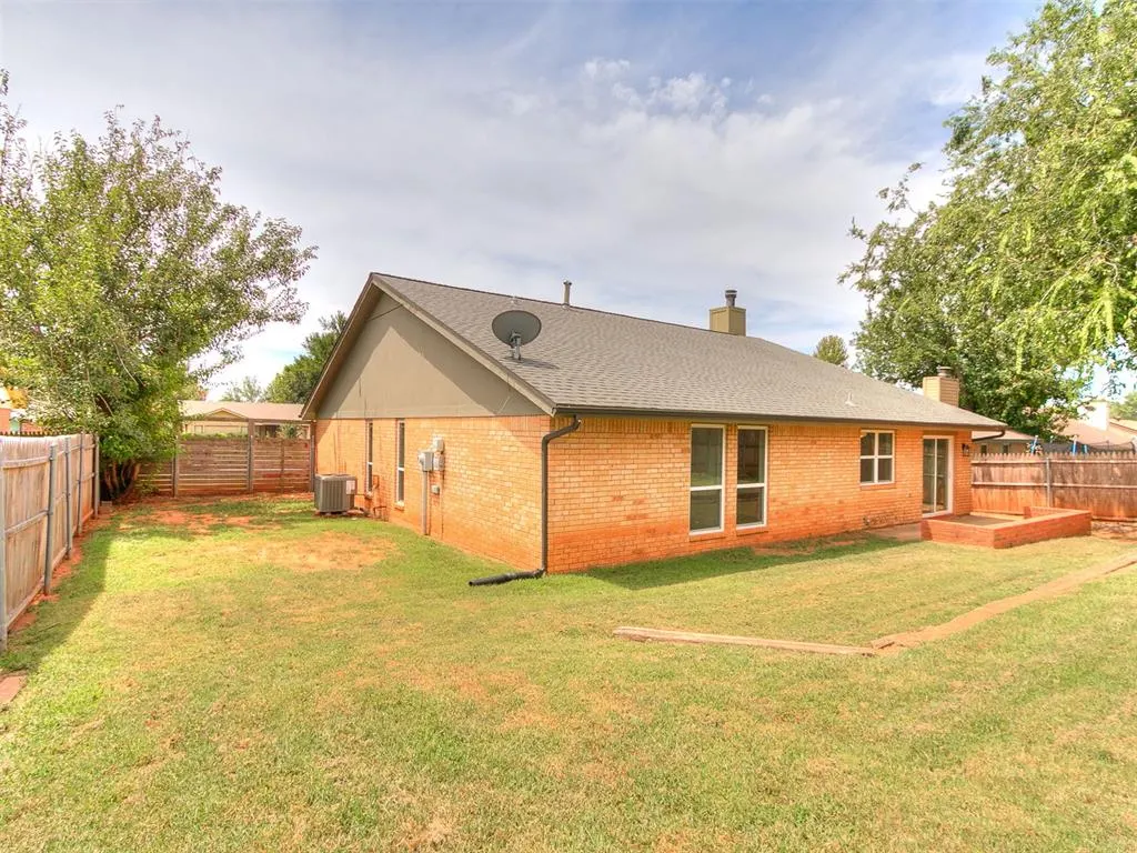Photo 41 — 2401 Appleway Street, Edmond, OK 73013