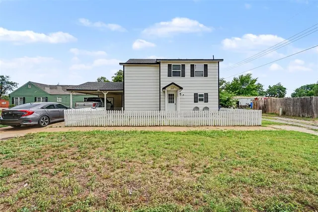Photo 3 — 510 W 3rd Street, Hobart, OK 73651