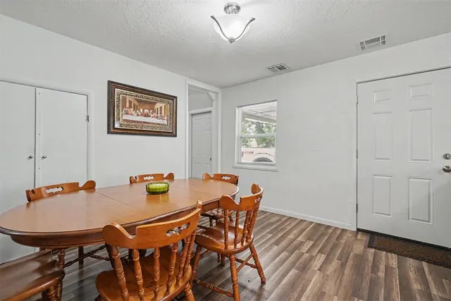 Photo 6 — 510 W 3rd Street, Hobart, OK 73651