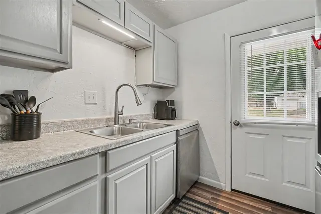 Photo 8 — 510 W 3rd Street, Hobart, OK 73651