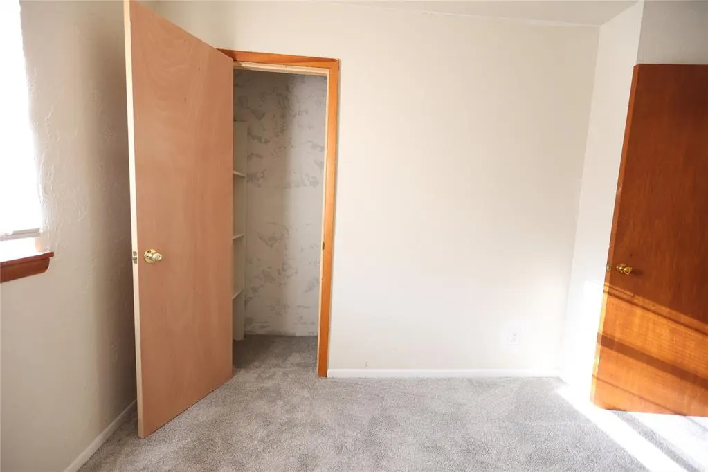 Photo 14 — 1004 Hillcrest Drive, Maysville, OK 73057