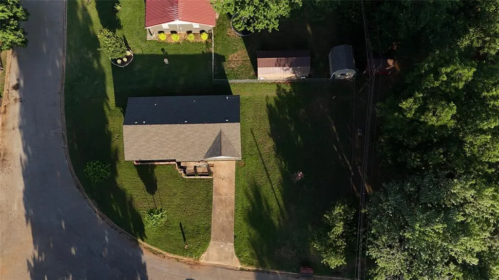 Photo 21 — 1004 Hillcrest Drive, Maysville, OK 73057