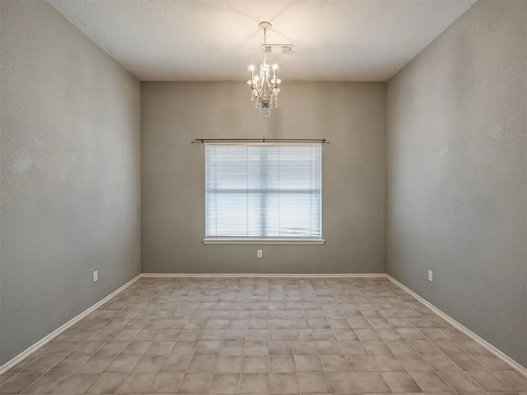 Photo 8 — 2316 Bradford Place, Edmond, OK 73012