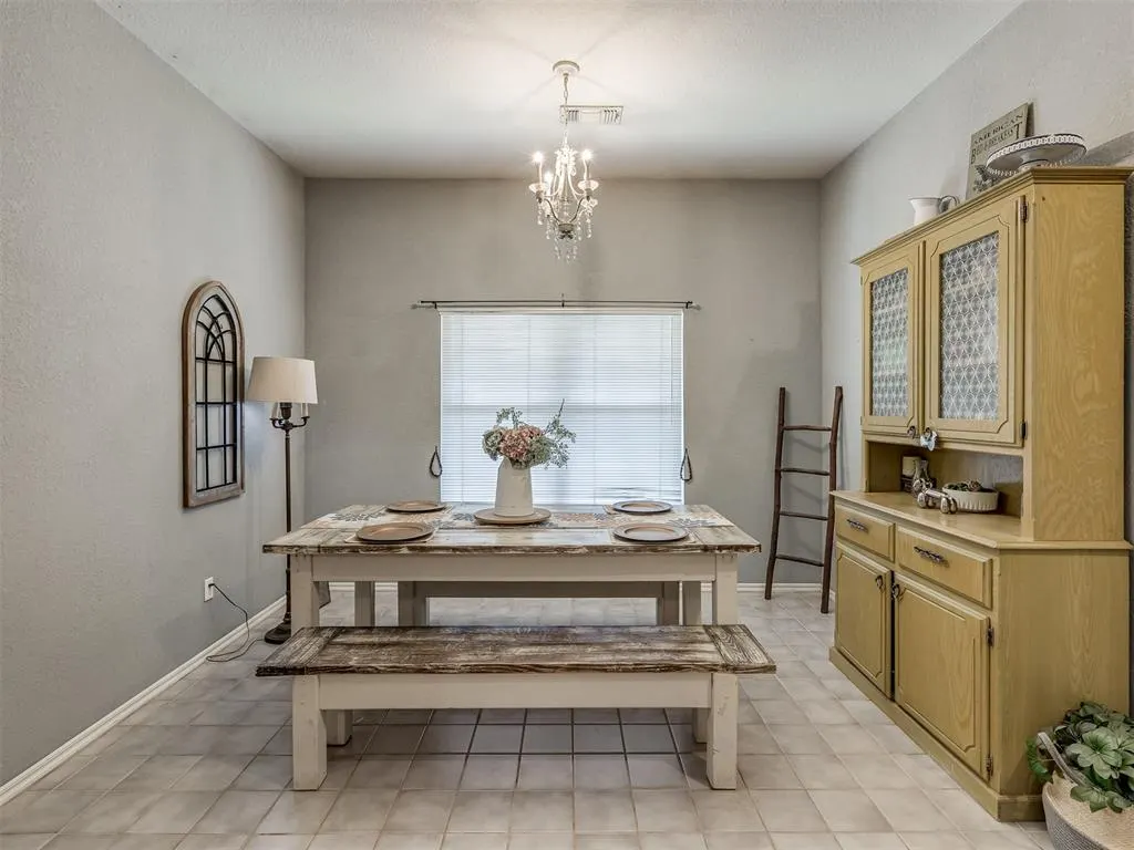 Photo 9 — 2316 Bradford Place, Edmond, OK 73012