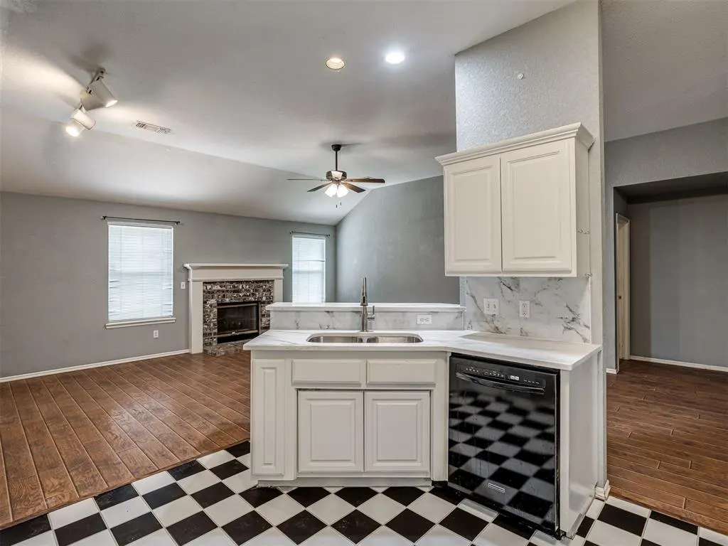 Photo 18 — 2316 Bradford Place, Edmond, OK 73012