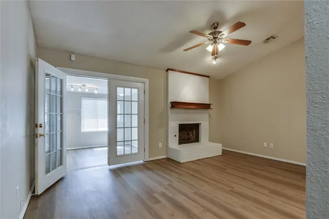 Photo 4 — 12316 SW 14th Street, Yukon, OK 73099